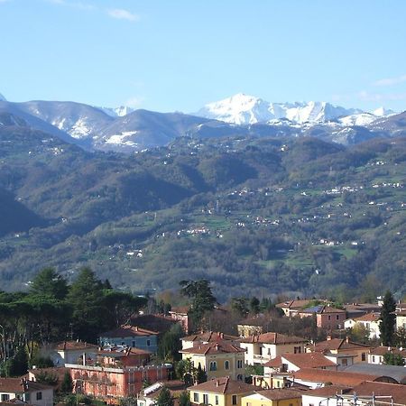 Hotel Nel Cielo... Di Barga Exterior foto