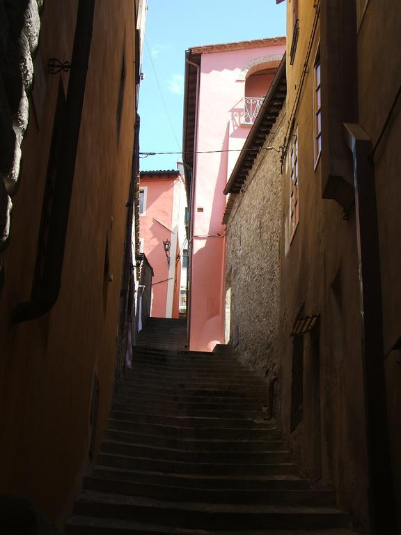 Hotel Nel Cielo... Di Barga Exterior foto